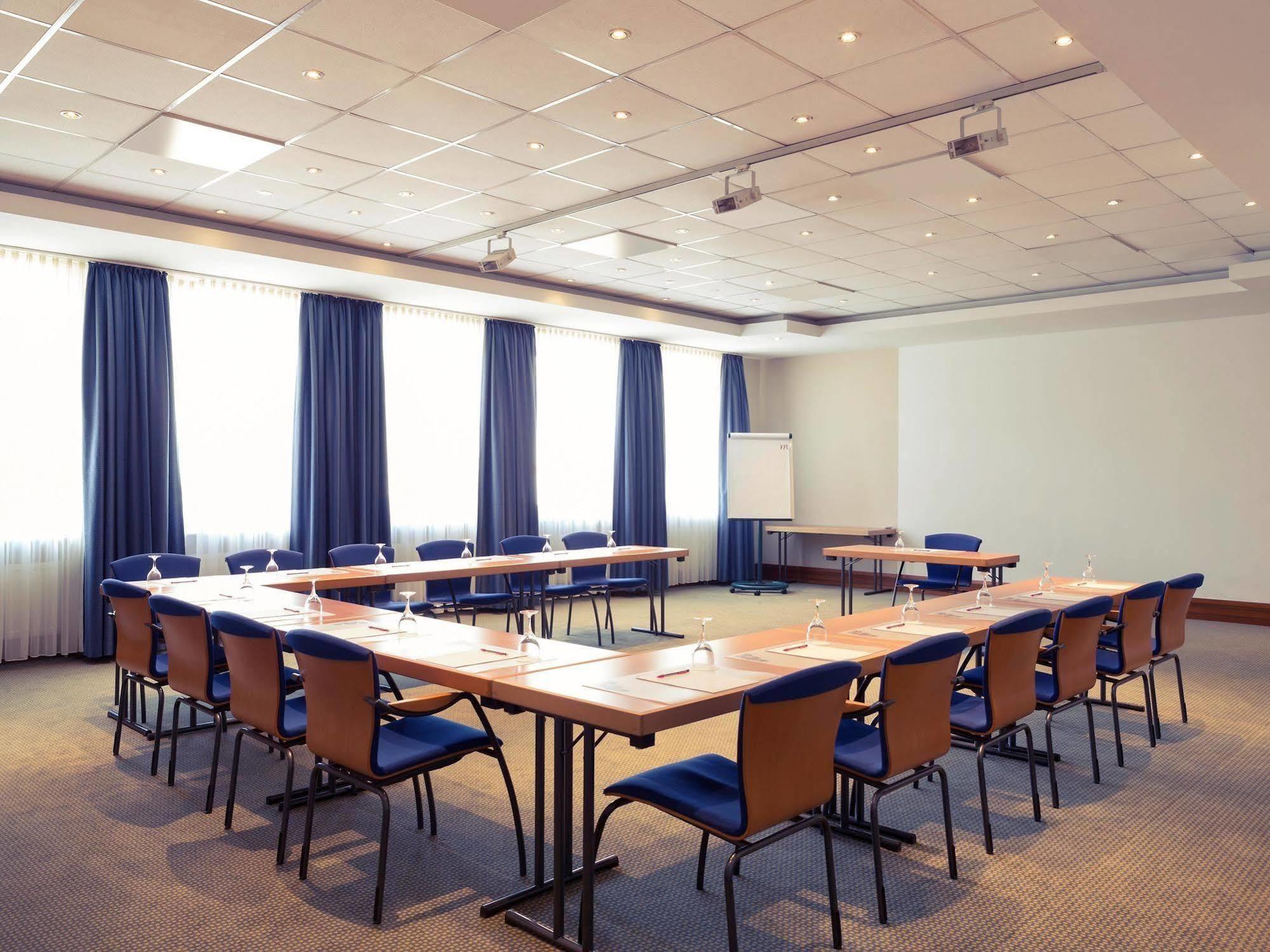 Mercure Bristol Stuttgart Sindelfingen Exterior photo